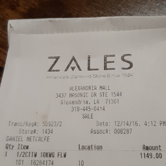 Zales Diamond Ring - Picture 4 of 4